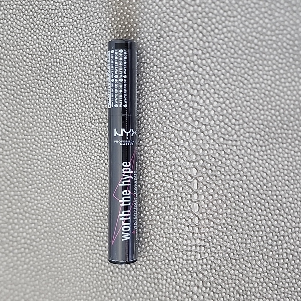 NYX Worth The Hype Waterproof Mascara